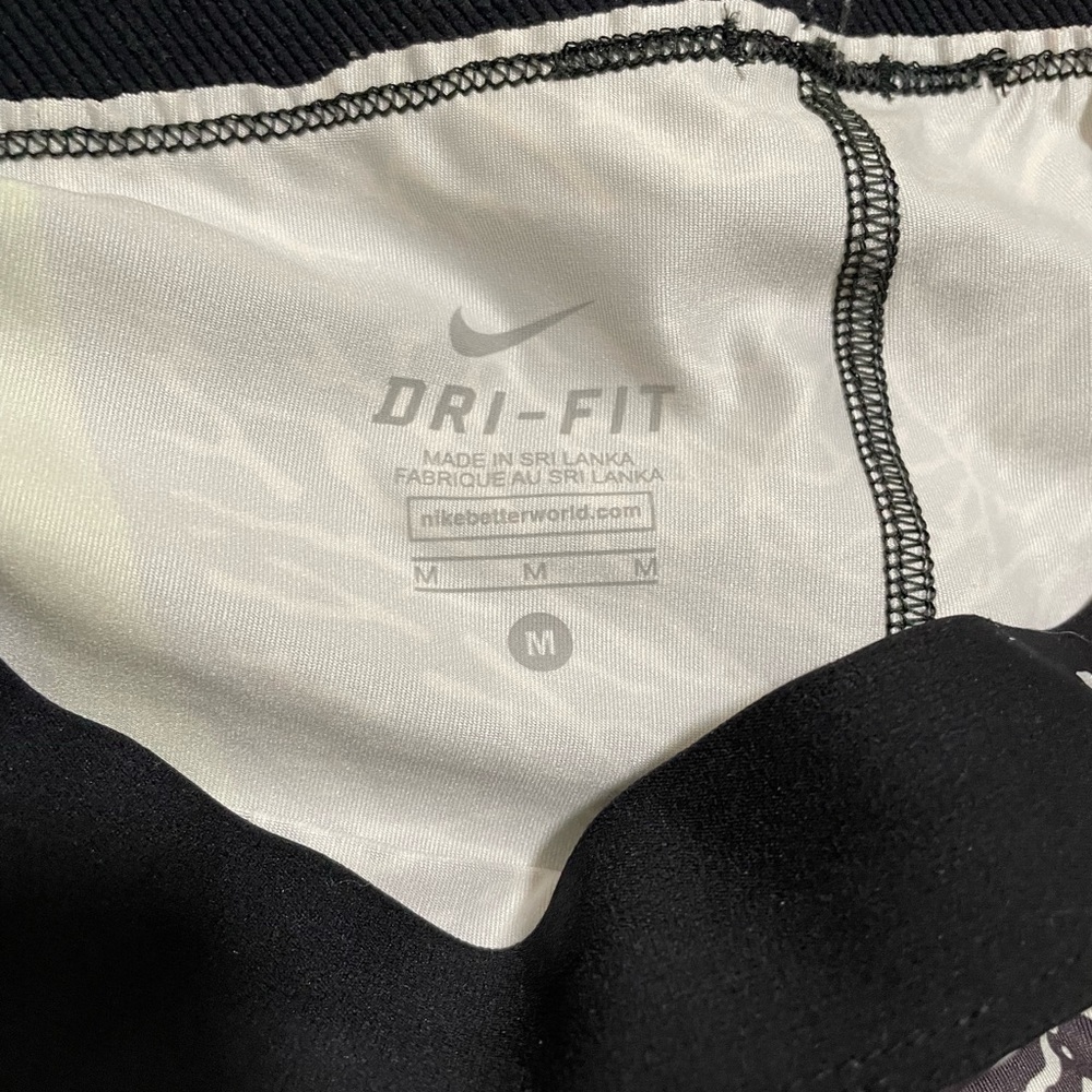 Nike Pro Set - Picture 4 of 6
